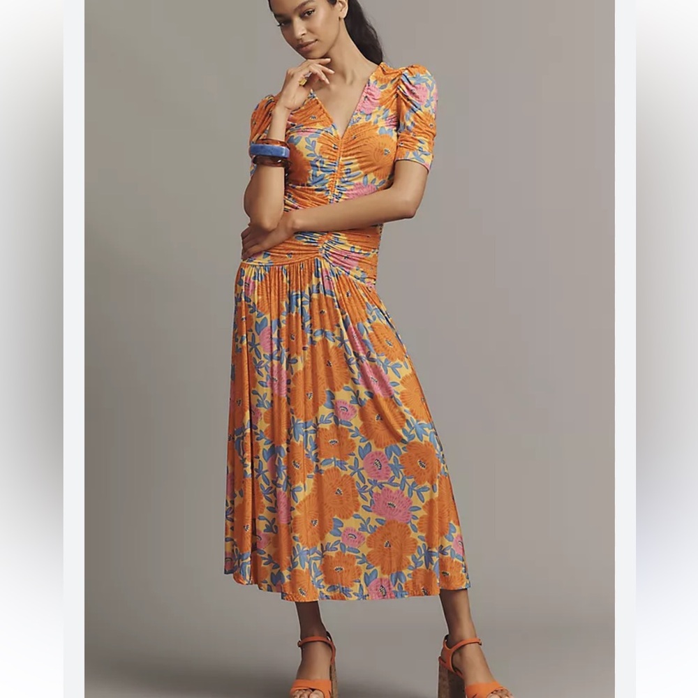 NWT FARM Rio x Anthropologie ruched v-neck Floral Midi dress size L